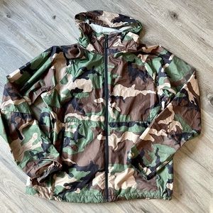 The Northface Windbreaker Jacket